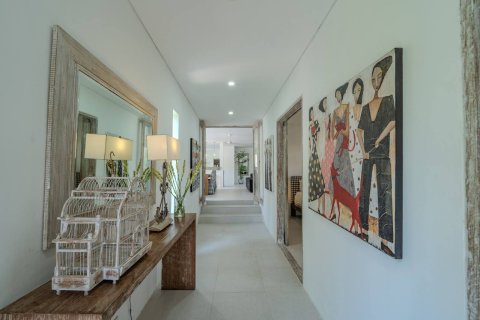 4 bedrooms Villa in Seminyak, Badung, Bali (15157) 7