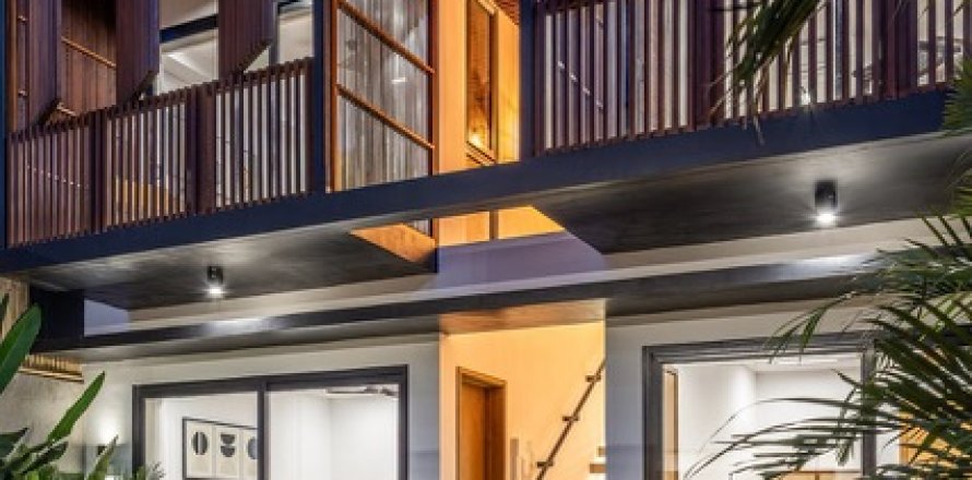 Вилла с 3 спальнями в Чангу, Бадунг,  (9793)