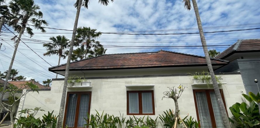 Вилла с 3 спальнями в Унгасан, Бадунг,  (9432)