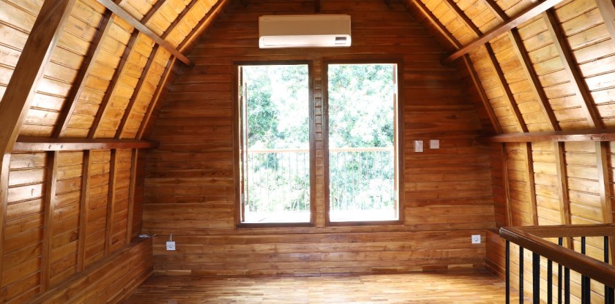 Вилла с 5 спальнями в Керобокан, Бадунг,  (9430)