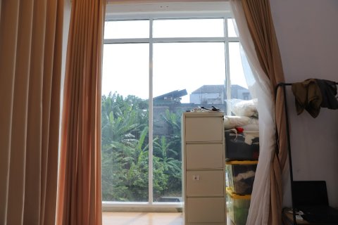 Вилла с 5 спальнями в Керобокан, Бадунг,  (9430) 8