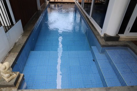 Вилла с 5 спальнями в Керобокан, Бадунг,  (9430) 17