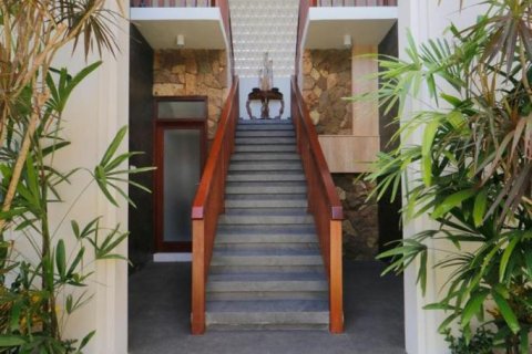 Вилла с 7 спальнями в Унгасан, Бадунг,  (9431) 24