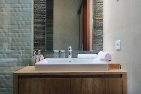 Вилла с 7 спальнями в Унгасан, Бадунг,  (9431) 7