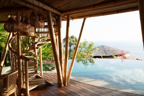 Вилла с 13 спальнями в Карангасем,  (9433) 6