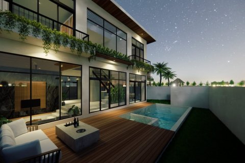 Вилла с 3 спальнями в Керобокан, Бадунг,  (9428) 8