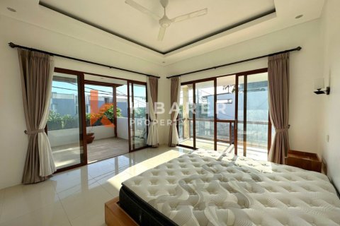 4 bedrooms Villa in Tibubeneng, Badung, Bali (13833) 24