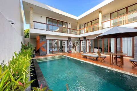 4 bedrooms Villa in Tibubeneng, Badung, Bali (13833)