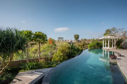 3 bedrooms Villa in Ungasan, Badung, Bali (13431)
