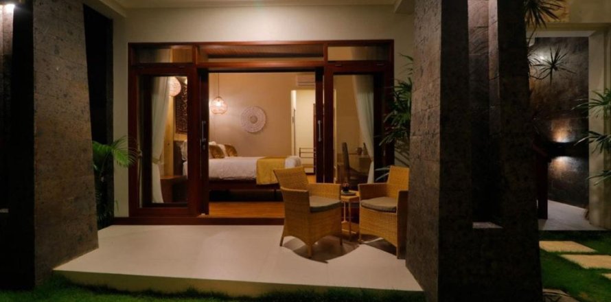 7 bedrooms Villa in Ungasan, Badung, (9618)