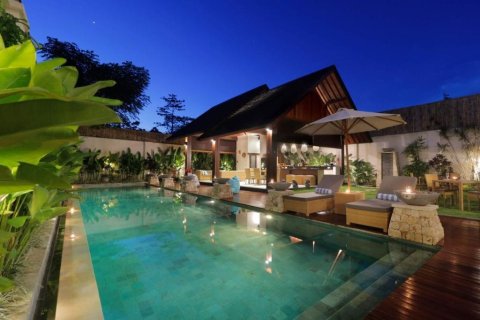 7 bedrooms Villa in Ungasan, Badung, (9618) 15