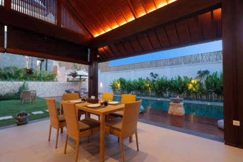 7 bedrooms Villa in Ungasan, Badung, (9618) 14