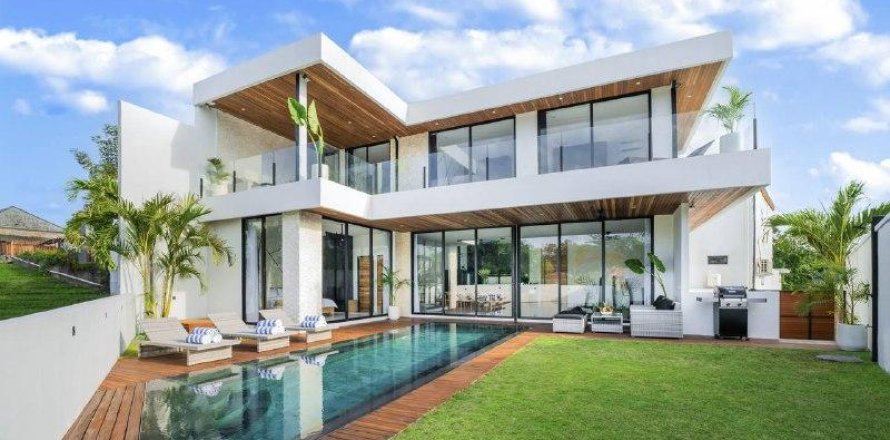 3 bedrooms Villa in Canggu, Badung, Bali (15467)