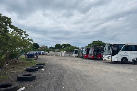 Земельный участок в Кута, Бадунг,  (9819) 4