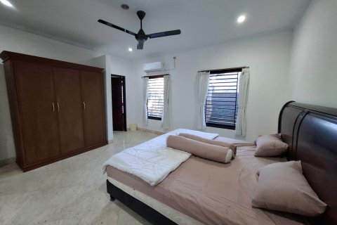 Вилла с 6 спальнями в Джимбаран, Бадунг,  (9817) 6