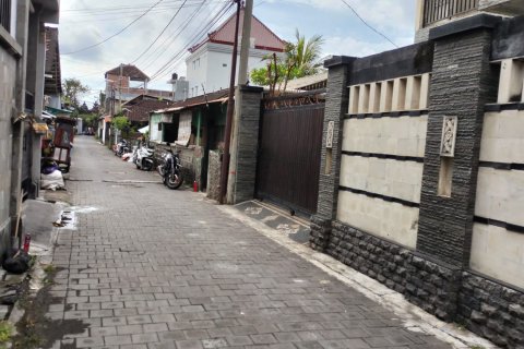 Дом с 7 спальнями в Денпасар,  (9820) 3