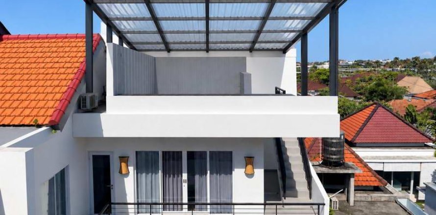 4 bedrooms Villa in Seminyak, Badung, Bali (10506)