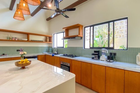 350m2 Villa in Kerobokan, Badung, Bali (10504) 13