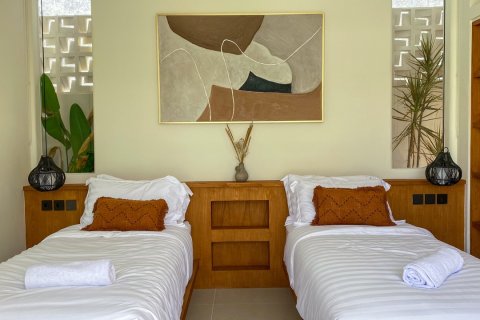 350m2 Villa in Kerobokan, Badung, Bali (10504) 17