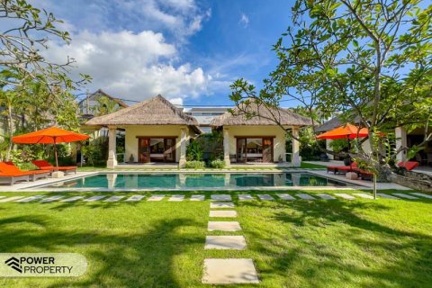 4 bedrooms Villa in Seminyak, Badung, Bali (10509)