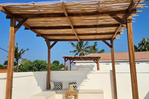 Вилла с 1 спальней в Тампаксиринг, Гианьяр,  (9254) 4