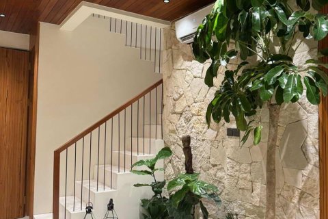 Вилла с 2 спальнями в Переренан, Менгви, Бадунг,  (9255) 21