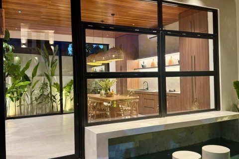 Вилла с 2 спальнями в Переренан, Менгви, Бадунг,  (9255) 23