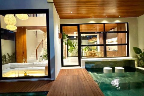 Вилла с 2 спальнями в Переренан, Менгви, Бадунг,  (9255) 1