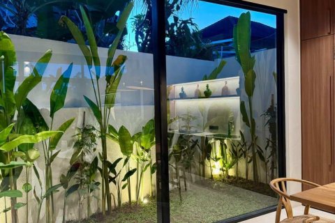 Вилла с 2 спальнями в Переренан, Менгви, Бадунг,  (9255) 4