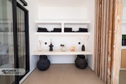 Вилла с 3 спальнями в Чангу, Бадунг,  (9256) 7