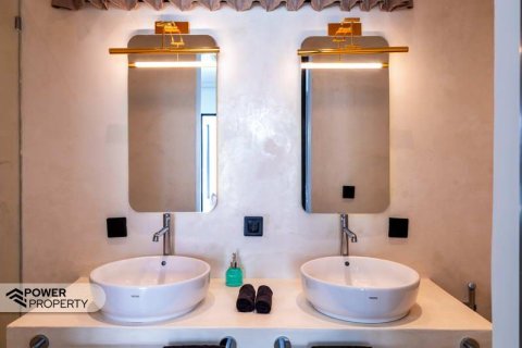 Вилла с 3 спальнями в Чангу, Бадунг,  (9256) 3