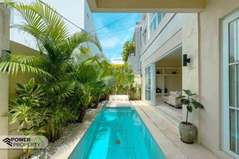 Вилла с 2 спальнями в Переренан, Менгви, Бадунг,  (9253) 1