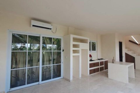 Вилла с 2 спальнями в Переренан, Менгви, Бадунг,  (9253) 3