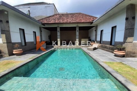 2 bedrooms Villa in Badung, Bali (13682)
