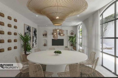 Вилла с 6 спальнями в Тампаксиринг, Гианьяр,  (5876) 4