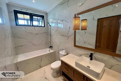 Вилла с 3 спальнями в Семиньяк, Бадунг, Бали (10138) 16