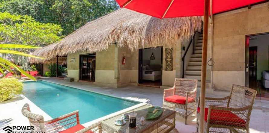 Вилла с 7 спальнями в Семиньяк, Бадунг, Бали (10139)