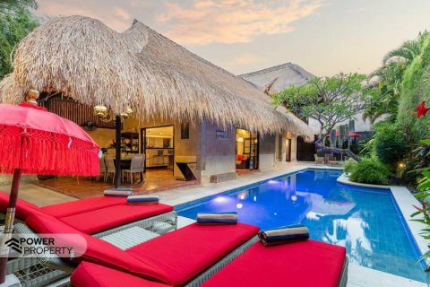 Вилла с 7 спальнями в Семиньяк, Бадунг, Бали (10139) 7