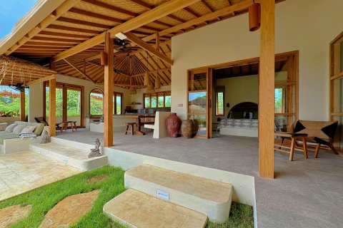 Вилла с 3 спальнями в Южная Кута, Бадунг,  (9359) 1