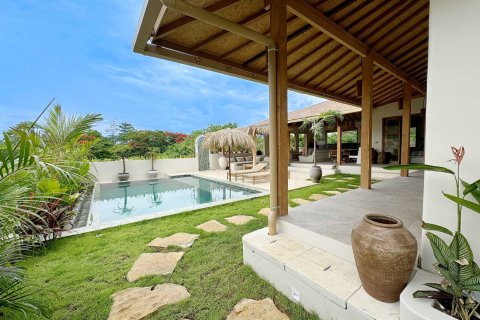 Вилла с 3 спальнями в Южная Кута, Бадунг,  (9359) 2