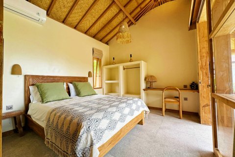 Вилла с 3 спальнями в Южная Кута, Бадунг,  (9359) 10