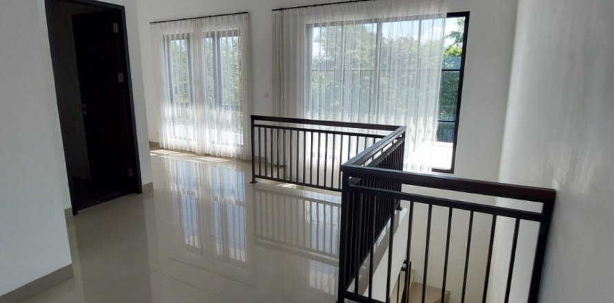 Дом с 2 спальнями в Нуса Дуа, Бадунг,  (9362)