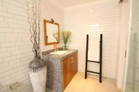 3 bedrooms Villa in Tibubeneng, Badung, Bali (12339) 16