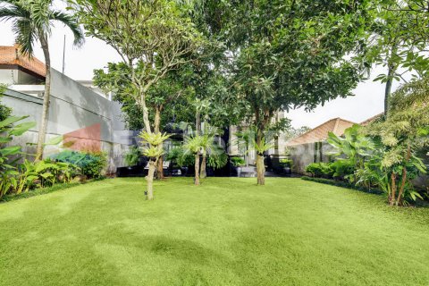3 bedrooms House in Kerobokan, Badung, Bali (14813) 27