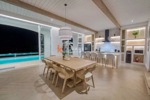 4 bedrooms Villa in Ungasan, Badung, Bali (13843) 16