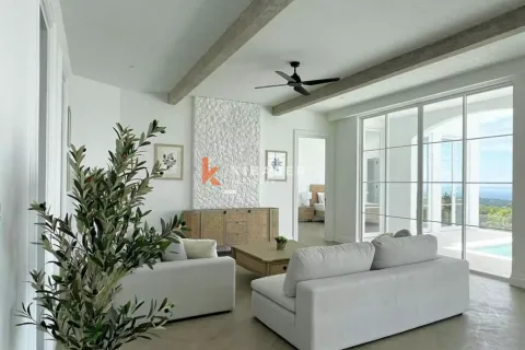 4 bedrooms Villa in Ungasan, Badung, Bali (13842) 2