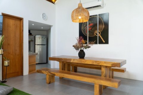 Вилла с 3 спальнями в Керобокан, Бадунг,  (9415) 3