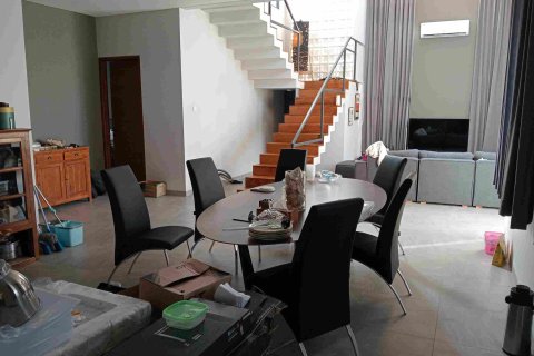 Дом с 4 спальнями в Денпасар,  (9413) 6