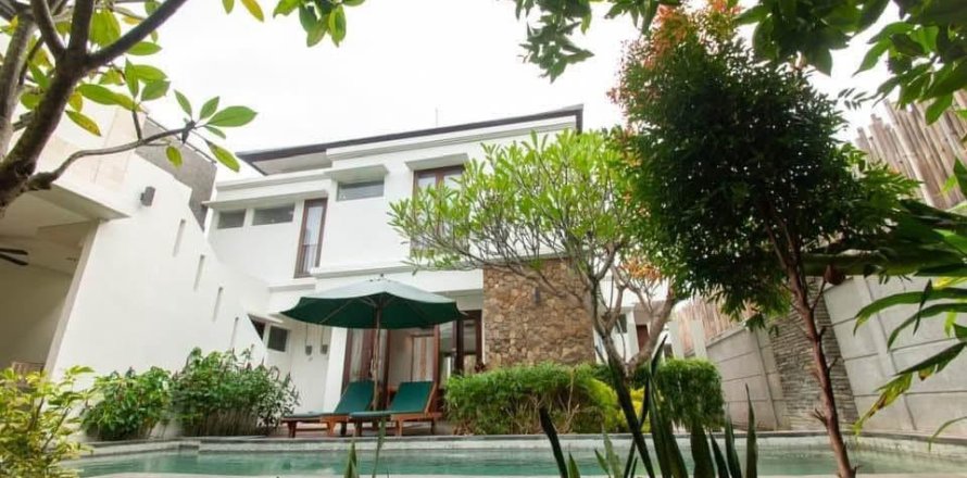 4 bedrooms Villa in Dalung, Badung,  (9418)