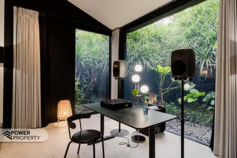 Вилла с 3 спальнями в Тампаксиринг, Гианьяр, (9813) 15